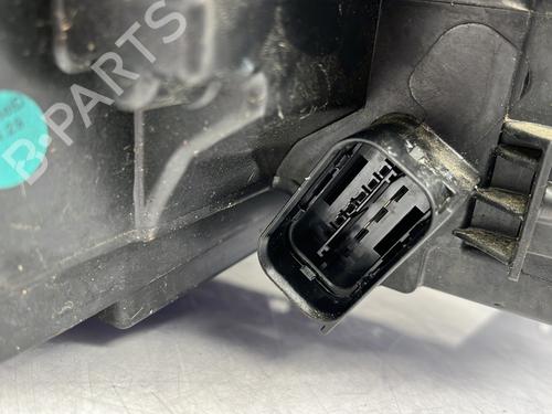 Left headlight BMW 1 (F40) 118 d | BP30565684C28 