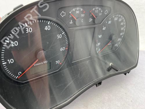 Used Electronic module Electronic module VW POLO IV (9N_, 9A_) [2001-2014] 38033072 38033072