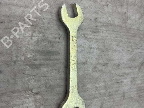 Used Electronic module Electronic module TOYOTA HILUX VII Pickup (_N1_, _N2_, _N3_) 2.5 D-4D 4WD (KUN25) (144 hp) 36157170 36157170