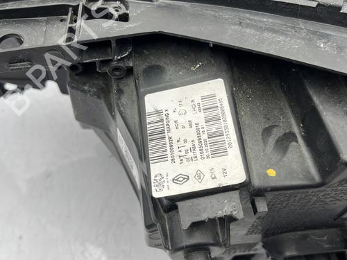 Right headlight RENAULT CLIO V (B7_) 1.5 Blue dCi 85 (B7AG) | BP29839384C29