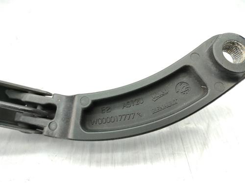 Front windshield wiper arm RENAULT CLIO IV (BH_) 1.5 dCi 90 | BP23740908C143 