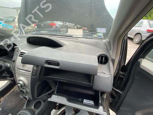 Dashboard TOYOTA YARIS (_P9_) 1.4 D-4D (NLP90_, NLP90R) | BP37993224C46 - Image 4