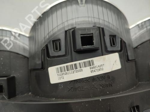 Instrument cluster CHEVROLET CRUZE (J300) 2.0 CDI | BP23711400C47