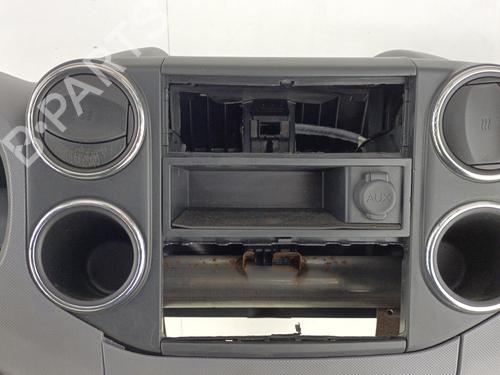 Dashboard CITROËN BERLINGO Box Body/MPV (B9) 1.6 BlueHDi 100 | BP23677263C46 