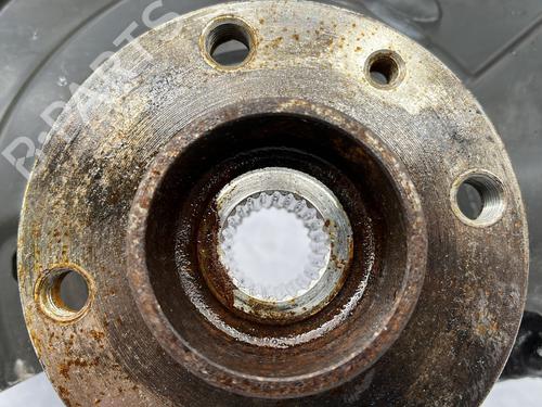 Left front steering knuckle RENAULT CLIO V (B7_) 1.0 TCe 90 (B7MT) | BP24828178M25 - Image 2