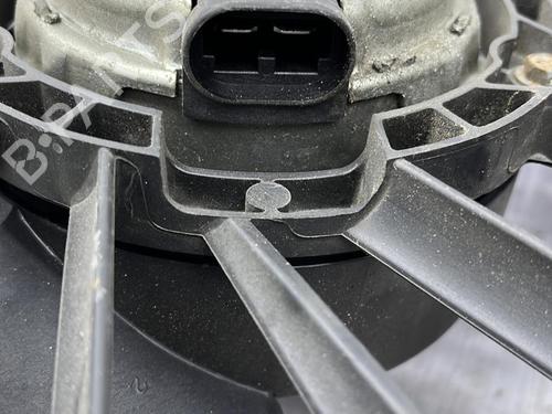 Used Radiator fan RENAULT MEGANE II (BM0/1_, CM0/1_) 1.5 dCi (BM1F, CM1F) (86 hp) 23674146
