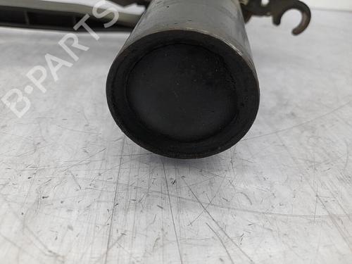 Used Right front shock absorber FORD MONDEO III (B5Y) 2.0 16V TDDi / TDCi (115 hp) 23707760