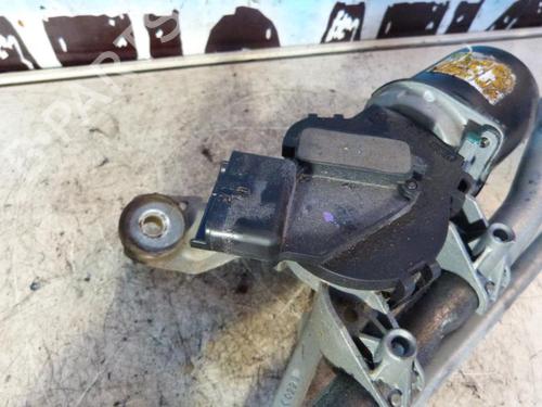 Used Front wiper motor RENAULT MEGANE II (BM0/1_, CM0/1_) 1.5 dCi (BM1F, CM1F) (86 hp) 23690279
