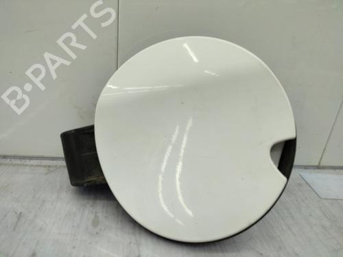 Używane Klapa wlewu paliwa PEUGEOT 208 I (CA_, CC_) 1.6 HDi / BlueHDi 75 (75 hp) 23709854