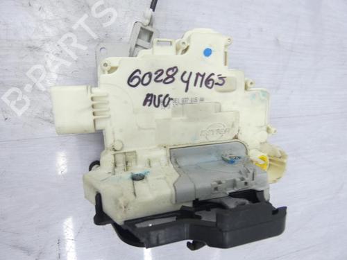 Used Front left lock AUDI A4 B7 (8EC) 2.0 TDI 16V (140 hp) 23700736