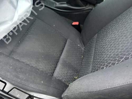 Pièces Détachées Usagées BMW 3 Compact (E46) 318 td 4642448