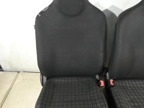Used Seats set Seats set TOYOTA IQ (_J1_) 1.0 (KGJ10_, KGJ10R) (68 hp) 23697952 23697952