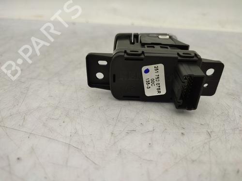 Switch RENAULT CLIO V (B7_) 1.0 TCe 90 (B7MT) | BP24476568I30 - Image 6