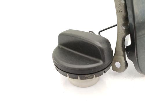 fuel-flap-toyota-rav-4-iii-_a3_-2005-2006-2007-2008-2009-2010-2011-2012-2013-2014-23760371 main image