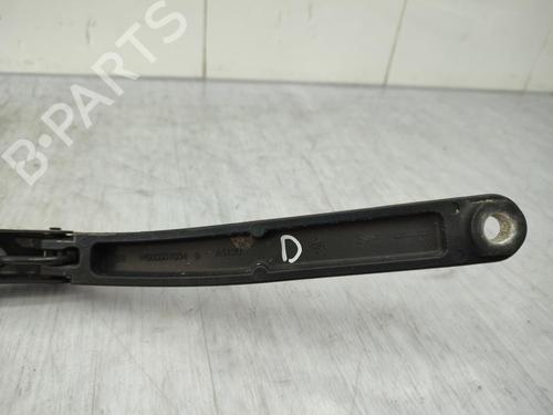 Front windshield wiper arm RENAULT CLIO IV (BH_) 1.5 dCi 90 | BP23722906C143 