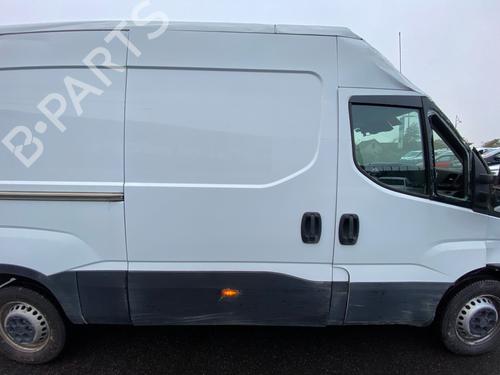 right-slide-door-iveco-daily-vi-van-2014-39997836 main image