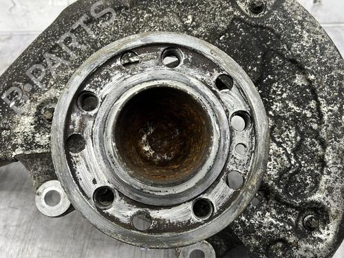 Right front steering knuckle MERCEDES-BENZ E-CLASS T-Model (S213) E 220 d (213.204) | BP32383702M26