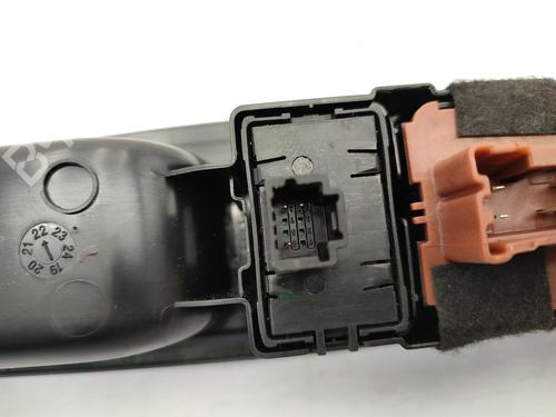Left front window switch DACIA SANDERO III 1.0 SCe 65 | BP23729559I27 