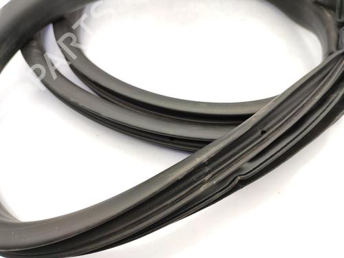 Used Rubber door seal DACIA SANDERO III 1.0 TCe 90 (91 hp) 23753554