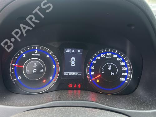 Steering wheel HYUNDAI i40 I (VF) 1.7 CRDI | BP30711267C49 - Image 13