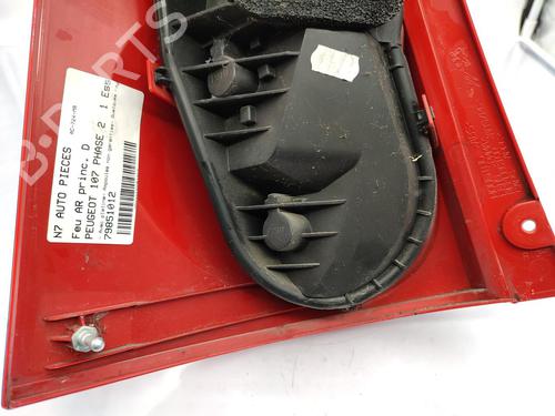 Right taillight PEUGEOT 107 (PM_, PN_) 1.0 | BP23742332C35 