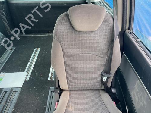 AC compressor PEUGEOT 807 (EB_) 2.0 HDI | BP23740080M34 - Image 21