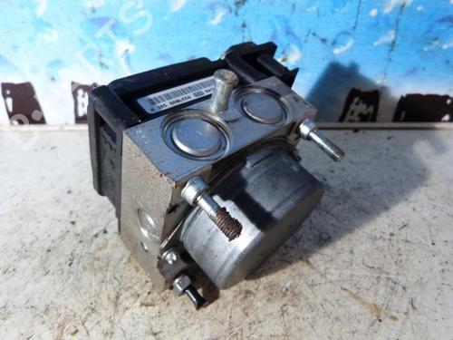Used ABS pump ABS pump RENAULT CLIO III (BR0/1, CR0/1) 1.5 dCi (C/BR0G, C/BR1G) (68 hp) 23689364 23689364