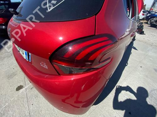 Højre baglygte Højre baglygte PEUGEOT 208 I (CA_, CC_) 1.2 THP 110 (110 hp) 37079271 37079271