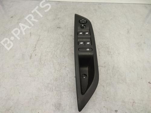 Used Left front window switch PEUGEOT 208 II (UB_, UP_, UW_, UJ_) 1.2 PureTech 100 (101 hp) 27608284