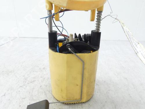 Used Fuel pump BMW 1 (E81) 118 d (143 hp) 23684781