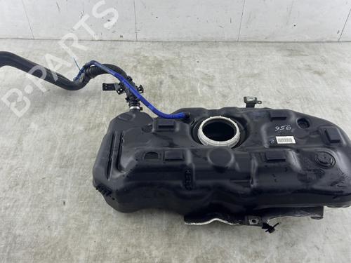 Used Fuel tank ALFA ROMEO MITO (955_) 1.3 MultiJet (955AXP1A, 955AYC1A) (95 hp) 23755240