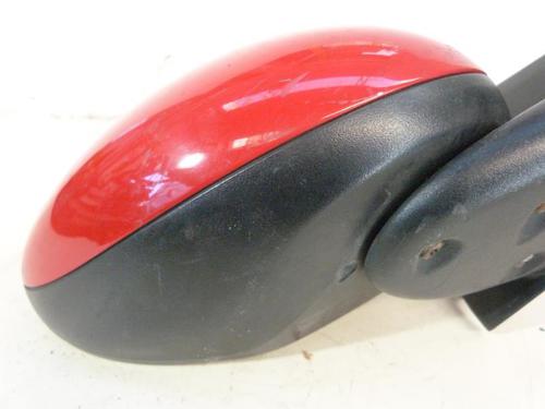Used Right mirror Right mirror 23667129 23667129