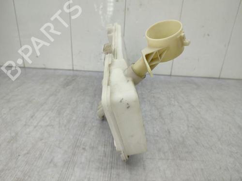 Windscreen washer tank PEUGEOT 3008 II SUV (MC_, MR_, MJ_, M4_) 1.6 BlueHDi 120 | BP23749580C113 