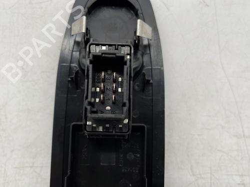 Used Right front window switch Right front window switch PEUGEOT 208 I (CA_, CC_) 1.0 VTi (68 hp) 23758917 23758917
