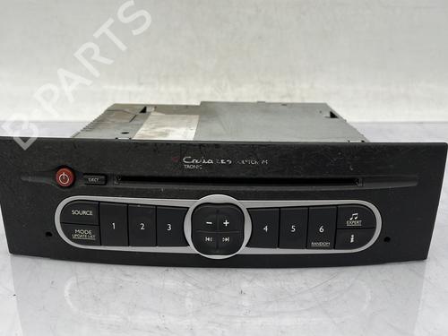 Used Radio RENAULT LAGUNA II (BG0/1_) 2.2 dCi (BG0F) (150 hp) 26707697