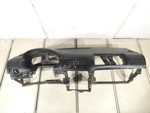 Dashboard VW GOLF IV (1J1) 1.4 16V | BP23670901C46 