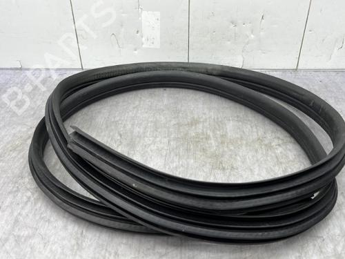 Gummiliste DACIA SPRING EV (B6M1) | BP23758111C142  - Image 5