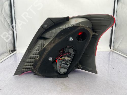 Used Left taillight Left taillight TOYOTA YARIS (_P9_) 1.33 VVT-i (NSP90_, NSP90R) (100 hp) 34257443 34257443