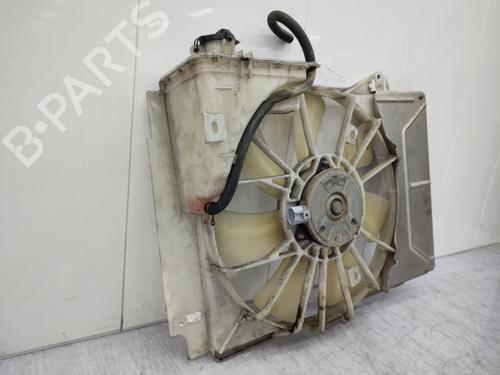 Køleventilator elektrisk TOYOTA YARIS (_P1_) 1.3 (SCP12_, SCP13_, SCP12R, SCP13R) (87 hp) 23676738