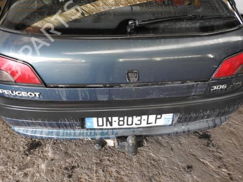 Left taillight PEUGEOT 306 Hatchback (7A, 7C, N3, N5) 1.9 D | BP23664087C34 