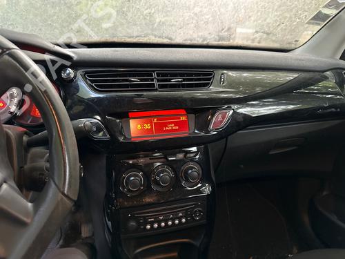 Front left seatbelt CITROËN C3 II (SC_) 1.4 | BP38081089I26 - Image 20