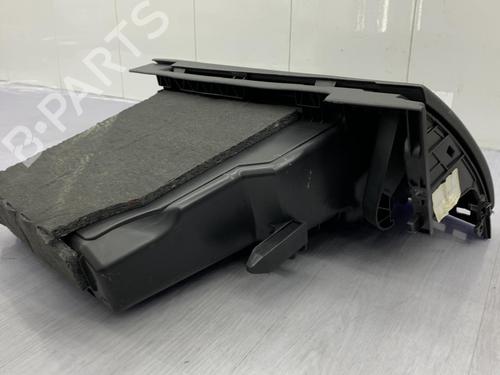Used Glove box RENAULT MEGANE III Hatchback (BZ0/1_, B3_) 1.6 dCi (BZ00, BZ12, BZ13) (130 hp) 23702382