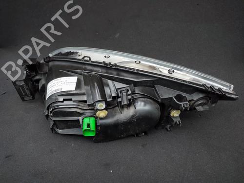 Right headlight FORD MONDEO III (B5Y) 1.8 16V | BP23696297C29 