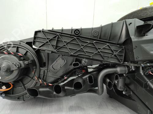 Heater matrix box VW GOLF PLUS V (5M1, 521) 1.4 TSI | BP23677310M61 - Image 10