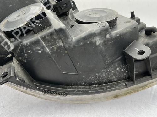 Left headlight RENAULT SCÉNIC II (JM0/1_) 1.9 dCi (JM14) | BP29970859C28 