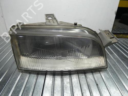 Used Right headlight FIAT PUNTO Convertible (176_) 60 1.2 (176AR_, 176BR_) (60 hp) 23663624