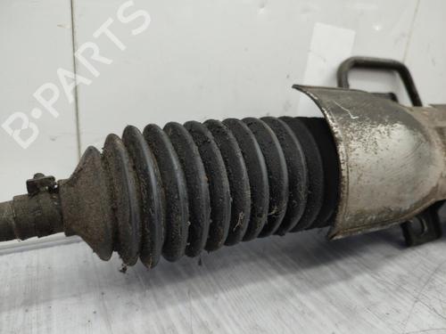 Used Steering rack HYUNDAI LANTRA II Estate (J-2) 1.9 D (68 hp) 23705576