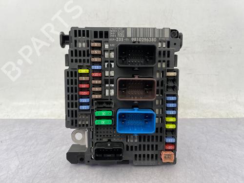 Fuse box CITROËN C4 Picasso II 2.0 BlueHDi 150 | BP36293560E1  - Image 5