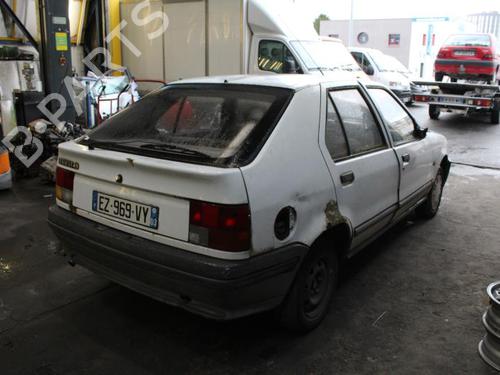 Left front indicator RENAULT 19 I (B/C53_) 1.4 | BP23668342C32 - Image 3