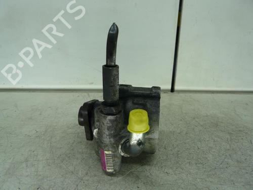 Used Steering pump Steering pump 23667750 23667750